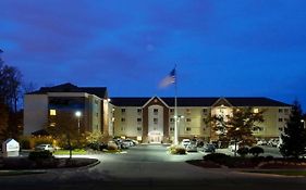 Candlewood Suites Cleveland North Olmsted